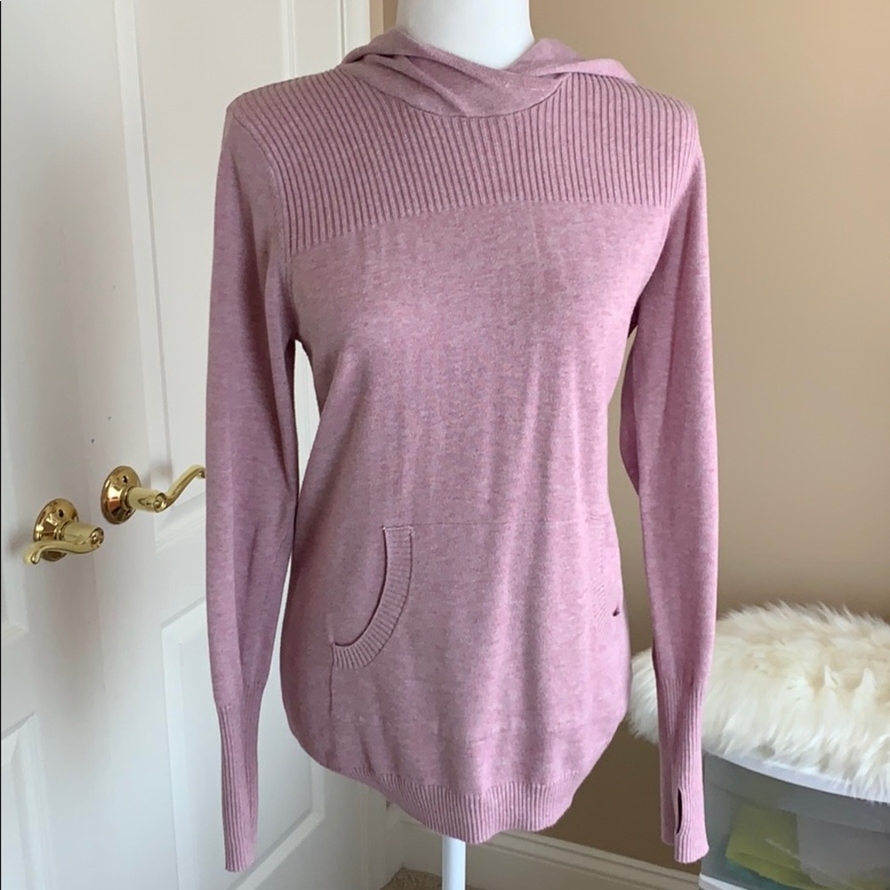 Akini hooded sweater